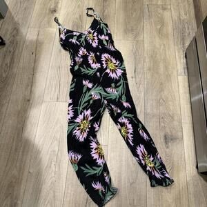 Urban Outfitters Floral Jumpsuit Purple annd Black Lightweight Size Medium